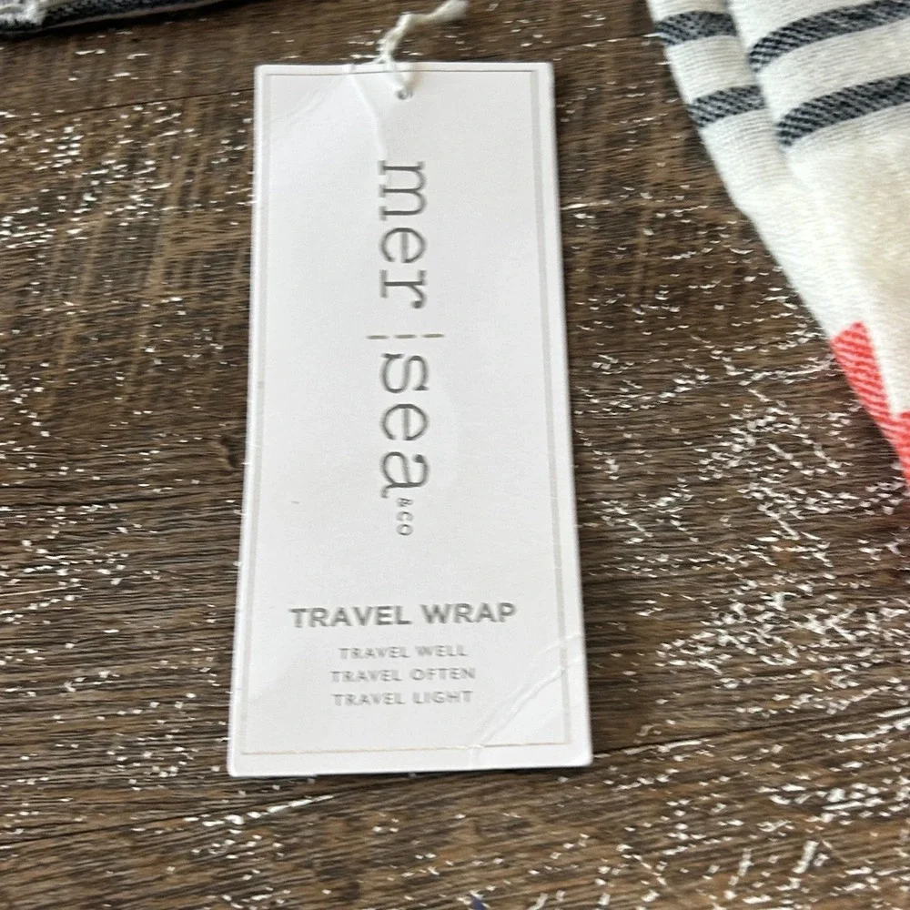 Mersea Thinny Traveler Travel Wrap White Navy Red Striped Poncho TTRV-WHITE NWT